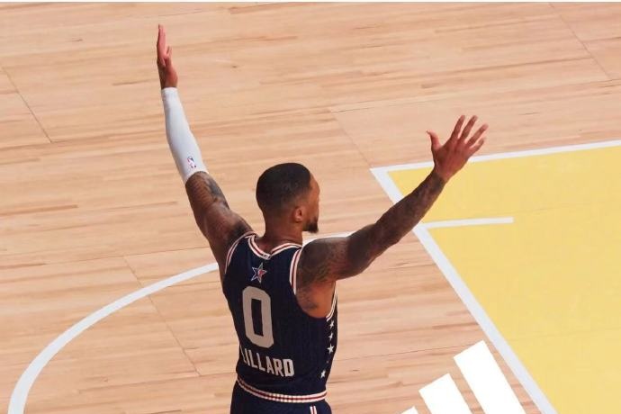 多支球隊聯(lián)系利拉德，勇士也表達興趣 ?