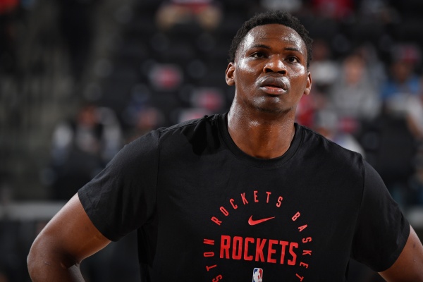 老鷹2年450萬(wàn)簽丹特：雙向球員的歷史突破與火箭的薪資困局