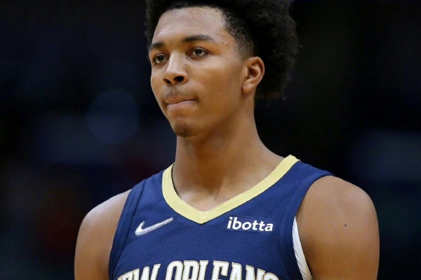 勇士積極追求鵜鶘特雷墨菲：尋找可靠的輔助者以增強陣容深度