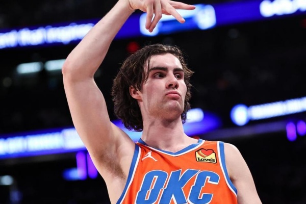 四年一億，吉迪續(xù)約公牛，后場核心再啟風城征程