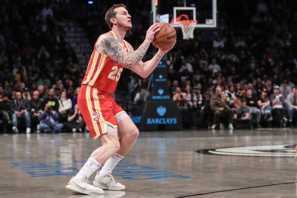 尼克斯簽約加里森-馬修斯，訓練營競爭一觸即發(fā)